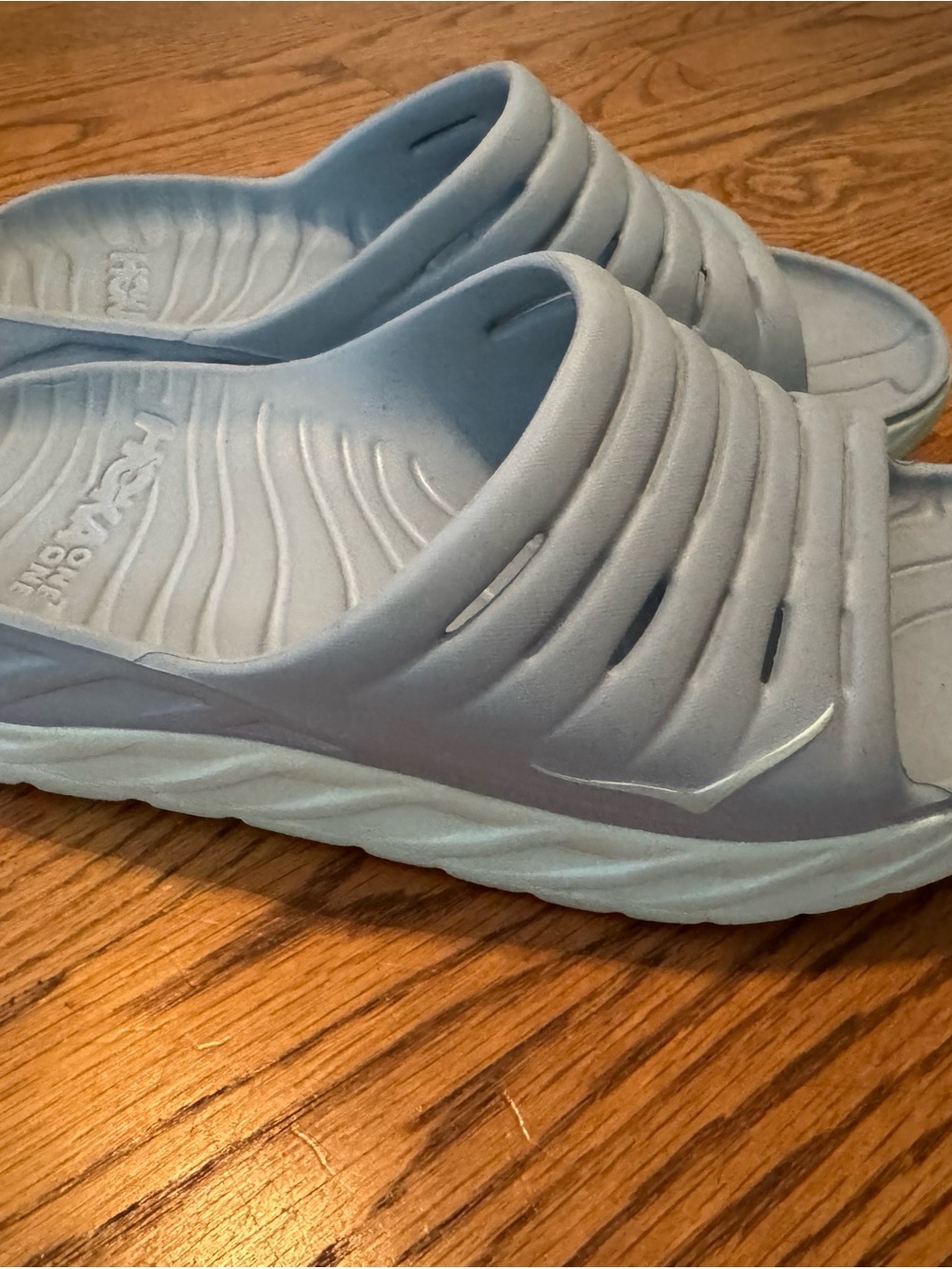 Hoka One Light Blue Slip-On Unisex Athletic Slide Sandals - Women’s Size 8 - Picture 2 of 6